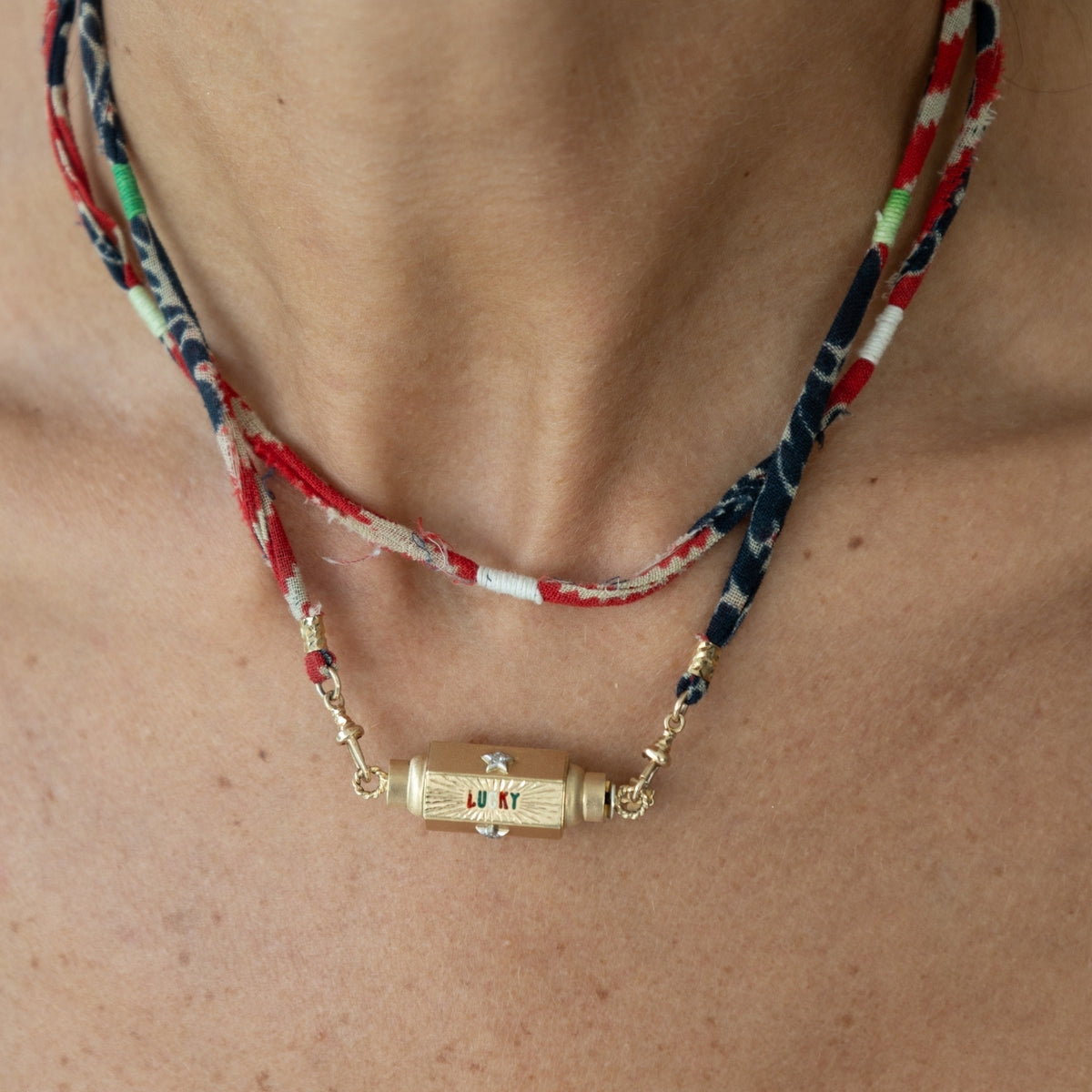 Collier Marie Litchenberg