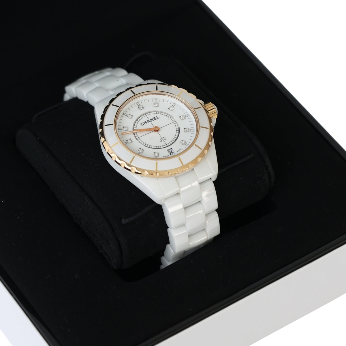 Montre Chanel J12