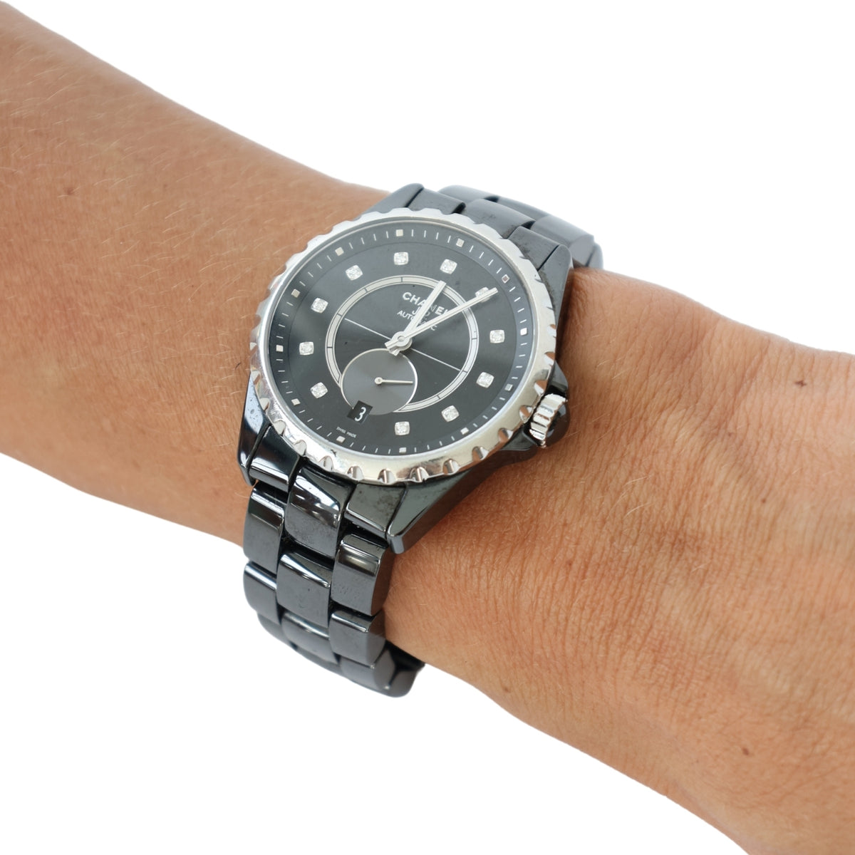 Montre Chanel J12